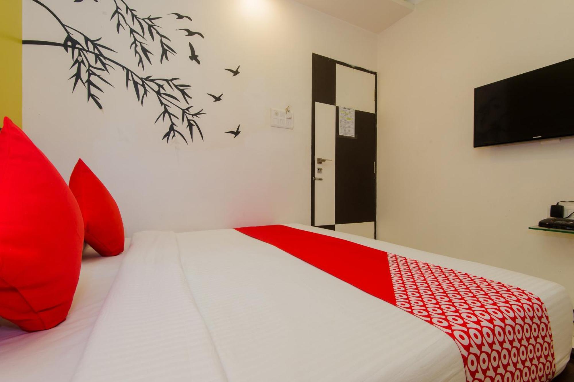 Hotel O Blue Pearl Residency Near Chhatrapati Shivaji International Airport Bombay Esterno foto